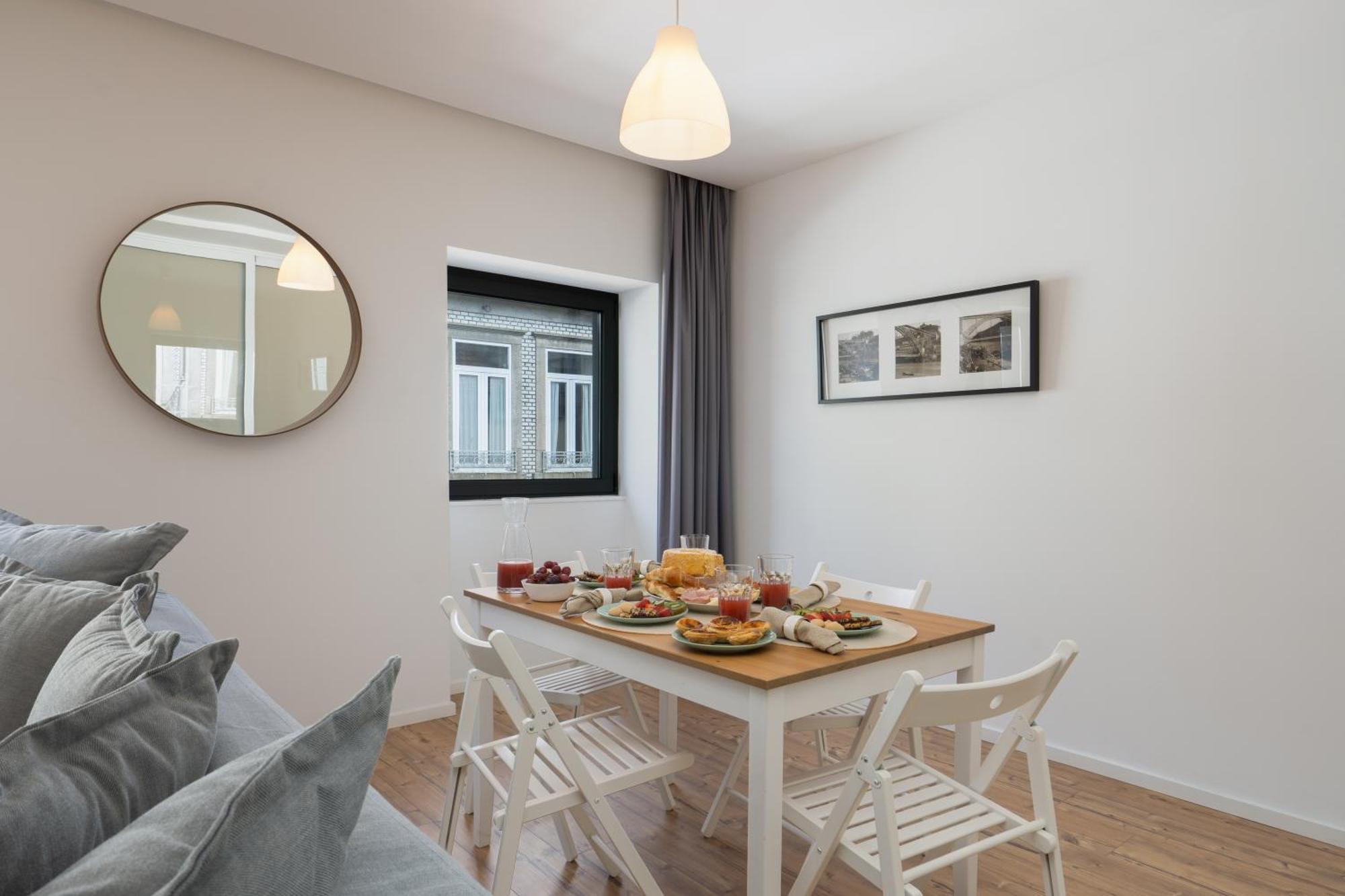 Host Wise - Charming Welcoming Flat - Centrally Located ポルト エクステリア 写真